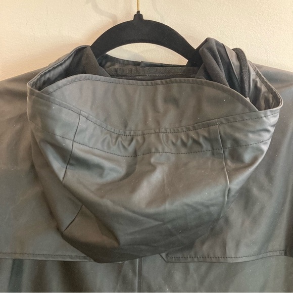 RAINS Sz XXS-XS Oversized Hooded Unlined Fishermen Style Cap Snap Rain Coat - Picture 7 of 16